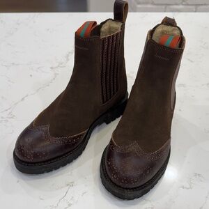 Penelope Chilvers Oscar leather brogue boot sheepskin lining, sz 37 immaculate